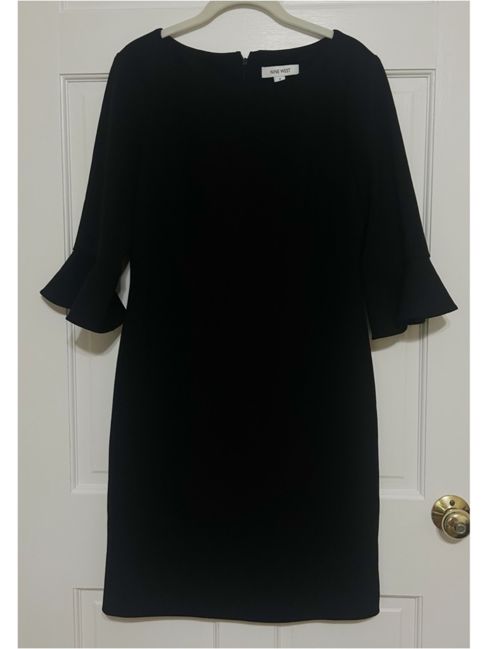 Nine West Black Ruffle-Sleeve Shift Dress